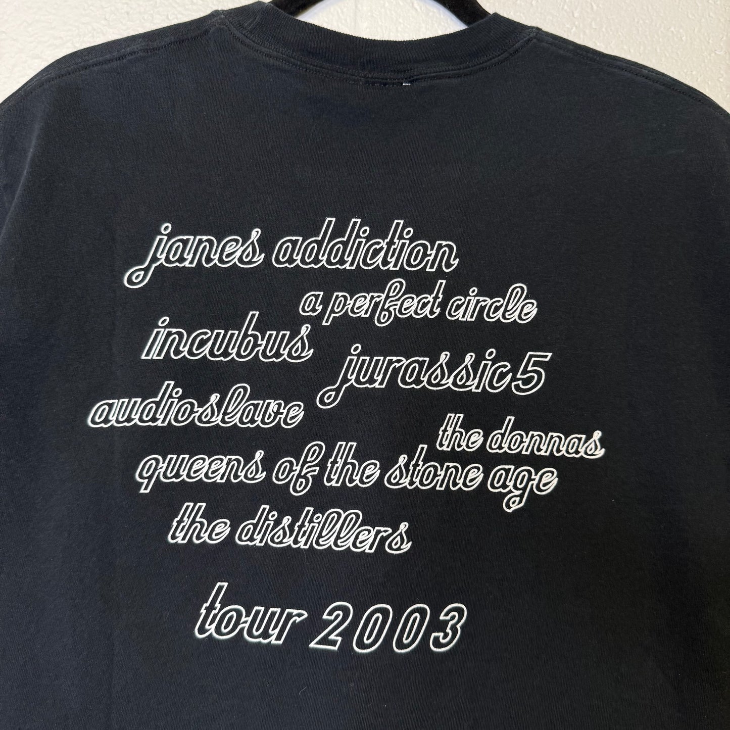 2003 Lollapalooza T-Shirt Sz M (B2245)