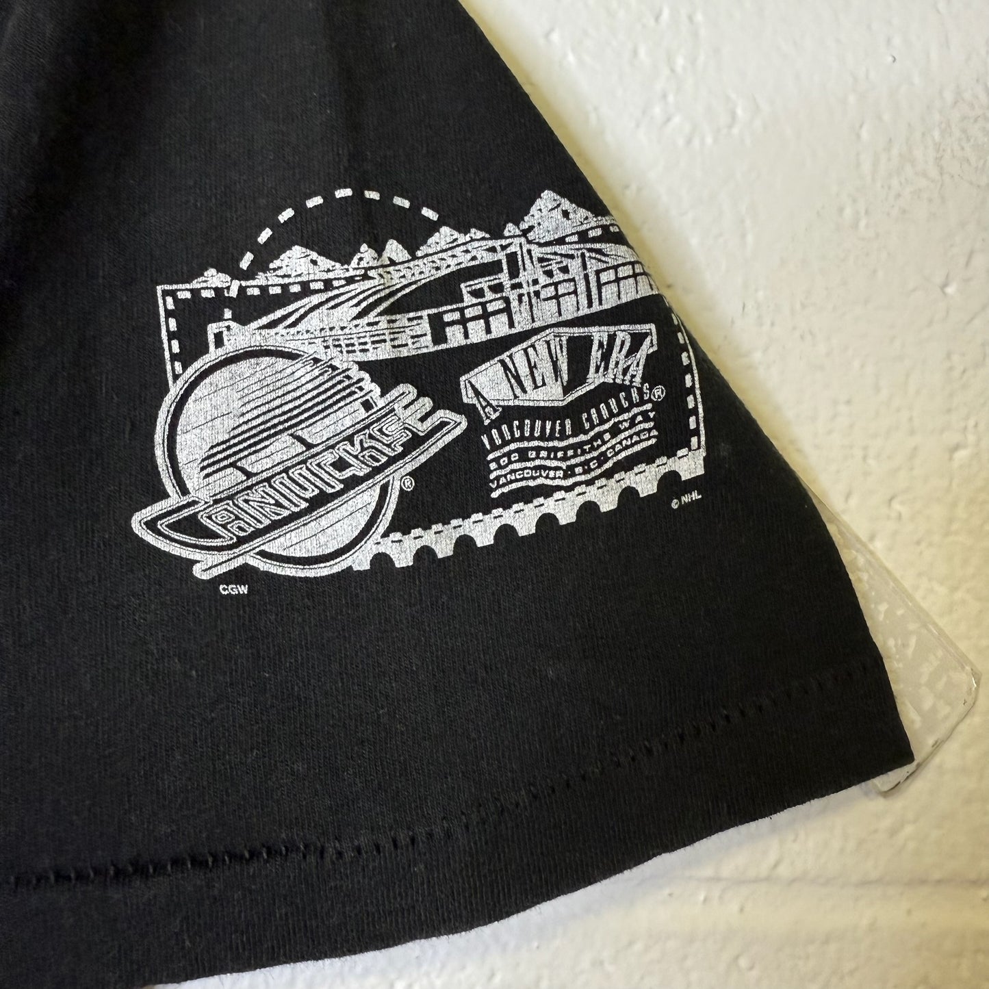 90's Vancouver Canucks NHL T-shirt Sz L (B643)