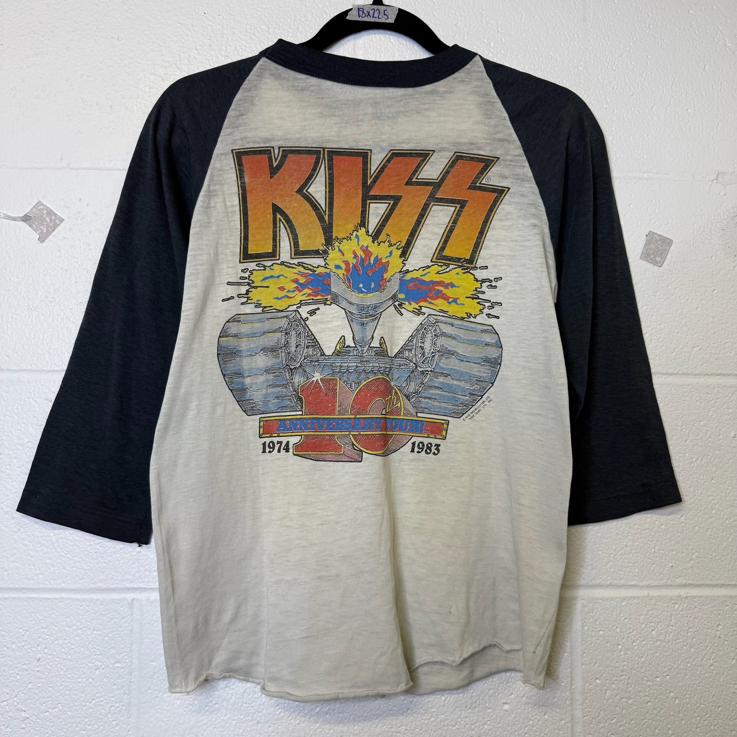 1983 KISS 10th Anniversary Tour Raglan T-Shirt (B386)