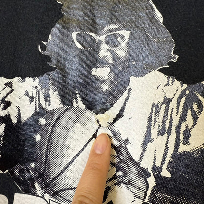 90's Larry Johnson NBA Converse Grandmama T-shirt Sz L (A3562)