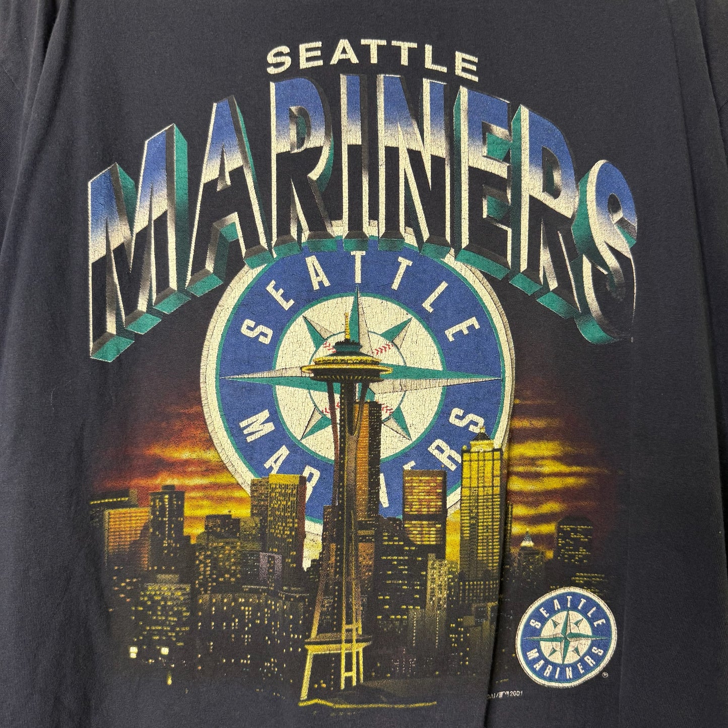 2001 Seattle Mariners Skyline MLB T-shirt Sz XL (B1643)