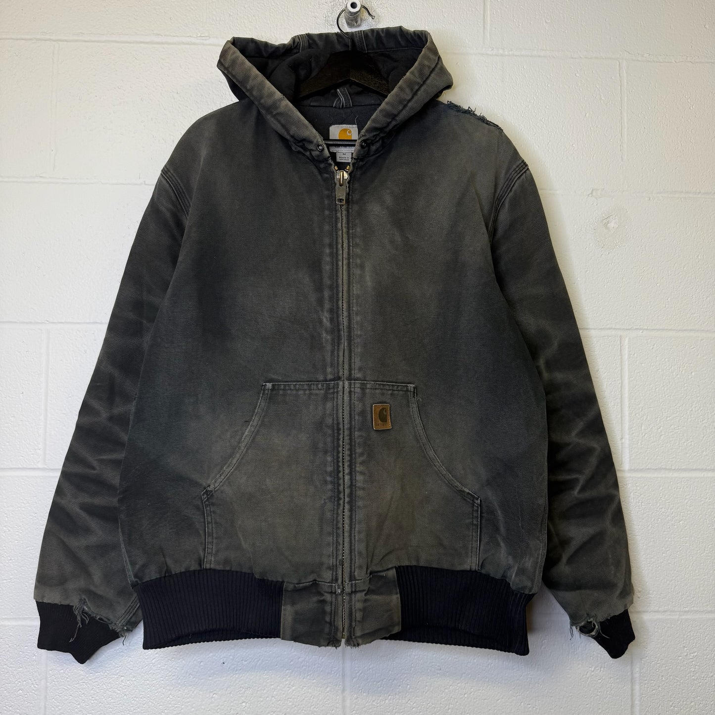 Carhartt Sun Faded Black Hooded Jacket Sz M (B1780)