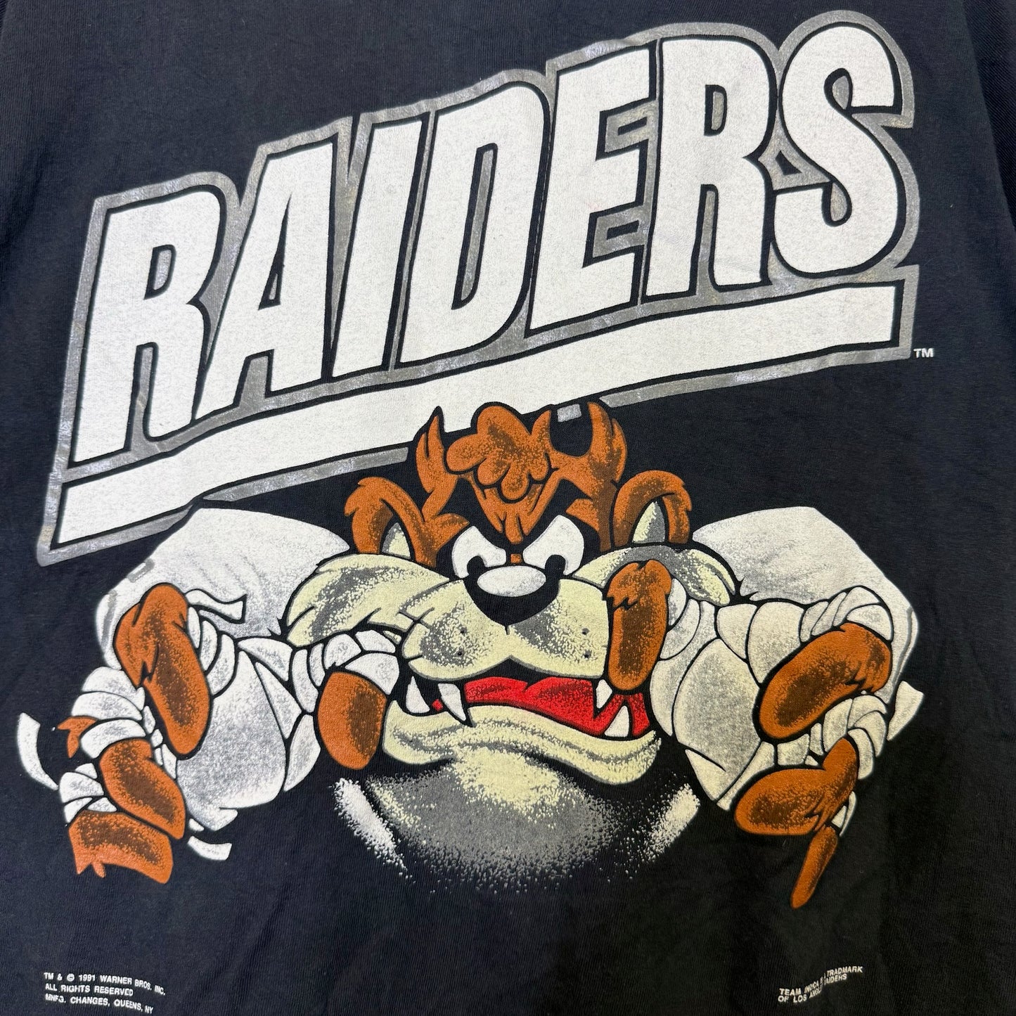 1991 Los Angeles Raiders Taz NFL T-Shirt Sz L (B2937)