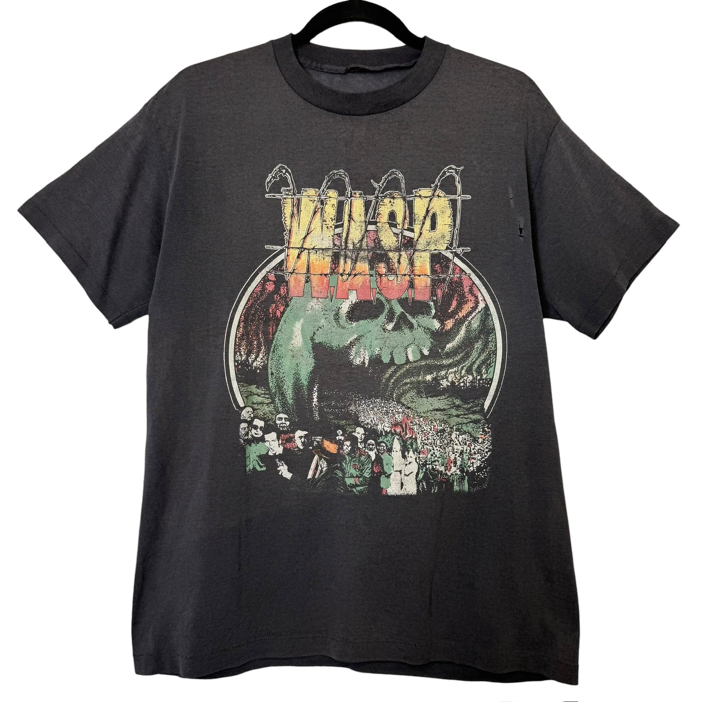 1983 Wasp Band T-Shirt Sz M (B391)