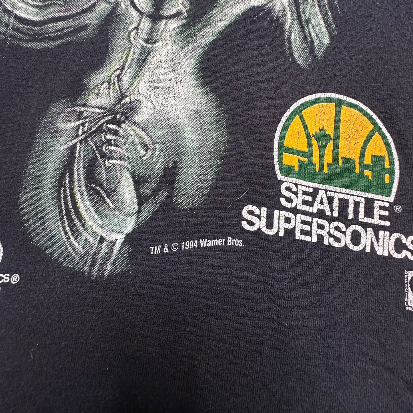 1994 Seattle SuperSonics Bugs Bunny T-Shirt Sz L (A6048)