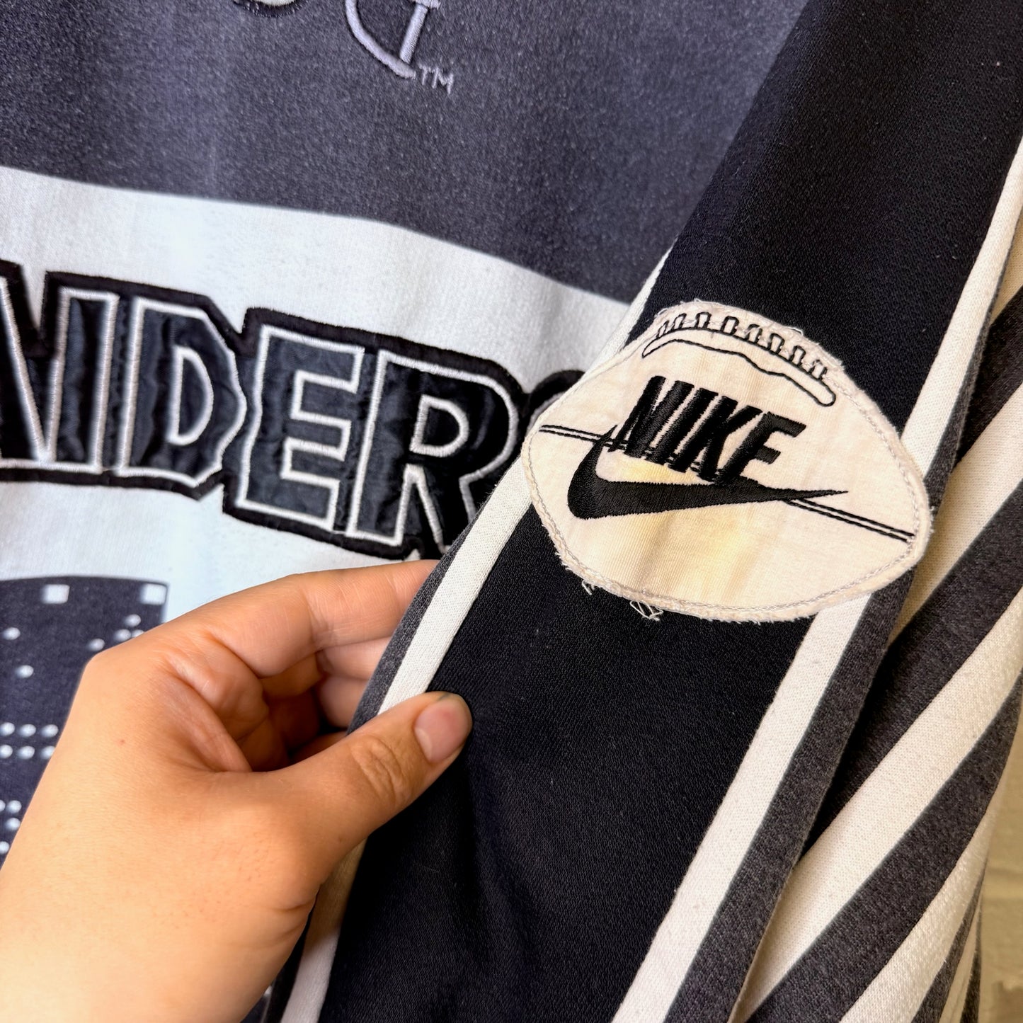 90s Nike Los Angeles Raiders NFL Crewneck Sz XL (B1491)