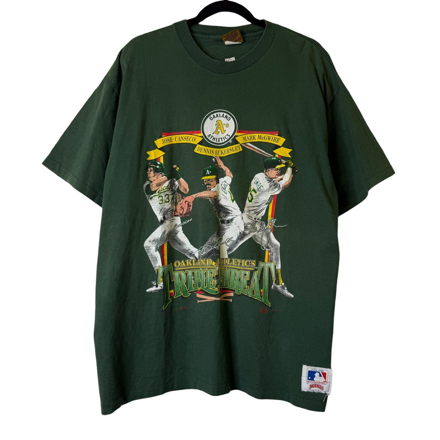 1991 Oakland Athletics MLB Triple Threat Nutmeg T-shirt Sz L (B1758)