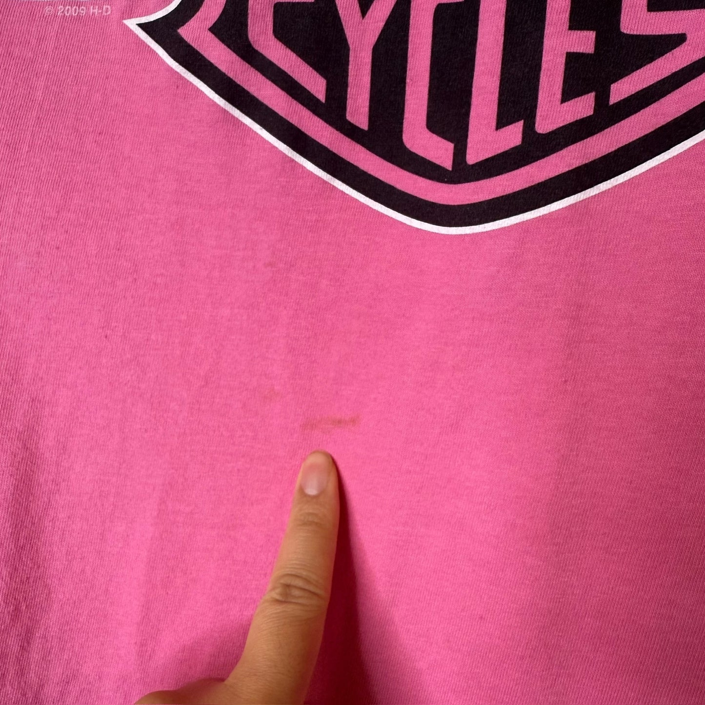 2009 Harley Davidson Ghost Town (Pink) T-shirt Sz M (B589)