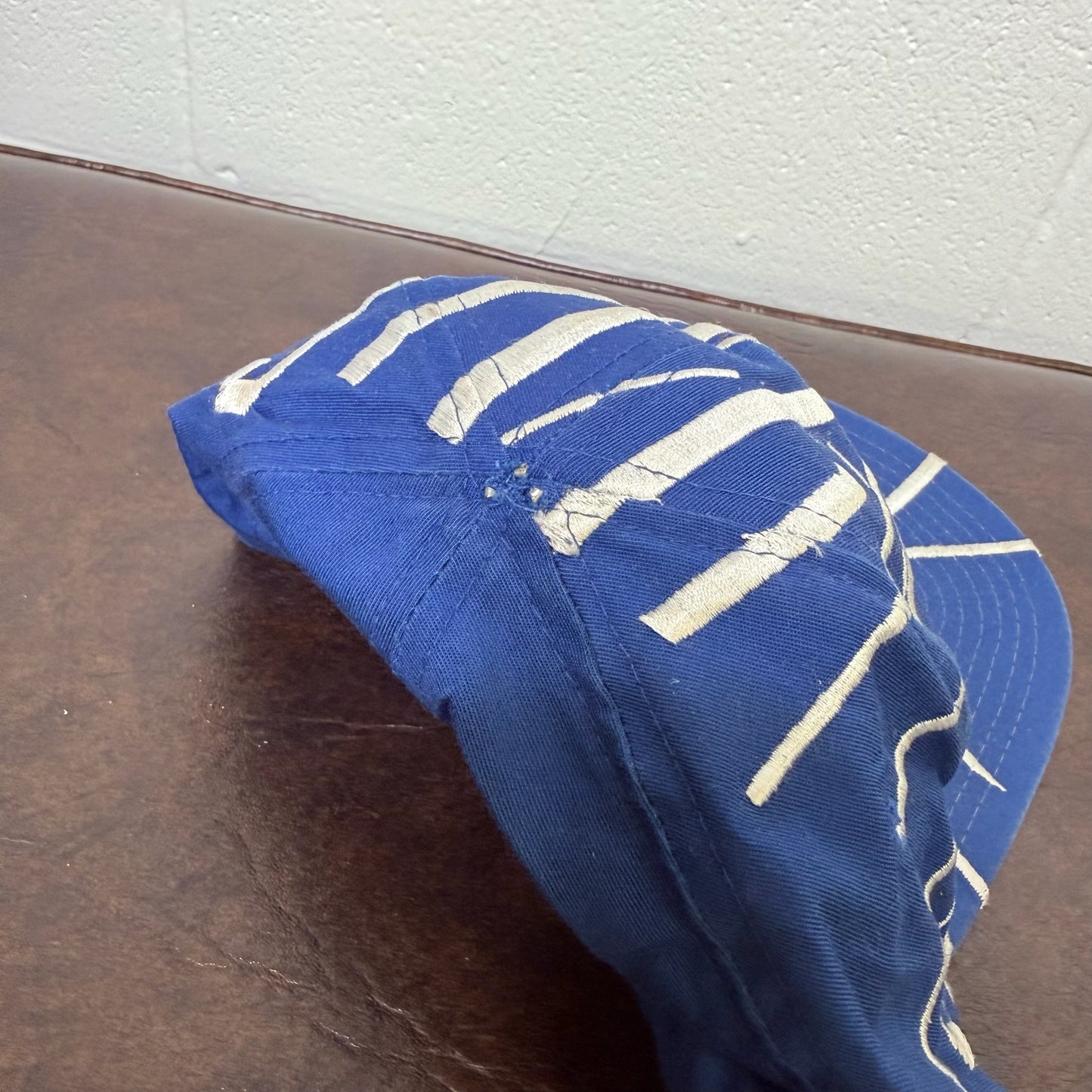 90s Toronto Maple Leafs NHL Lightning Starter Hat