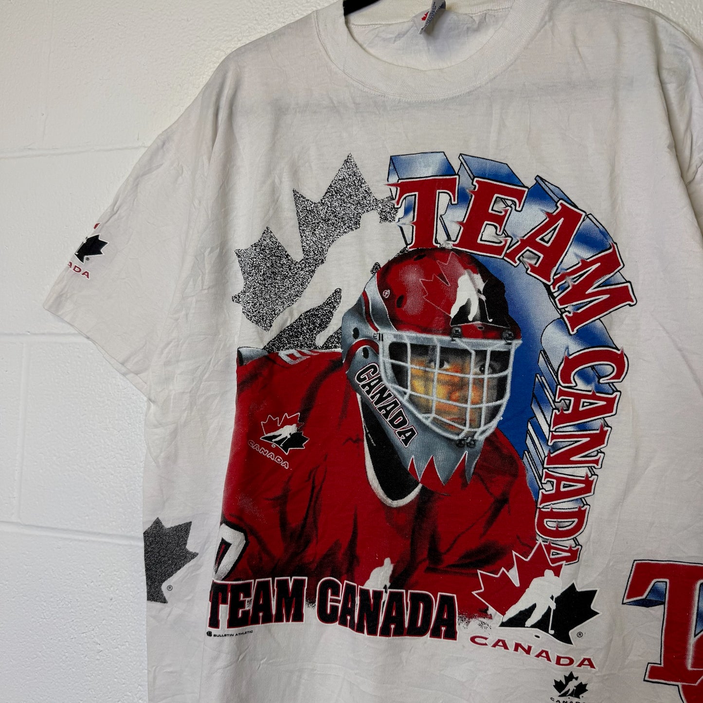 90s Team Canada Bulletin Athletics AOP T-Shirt Sz XL (B2530)