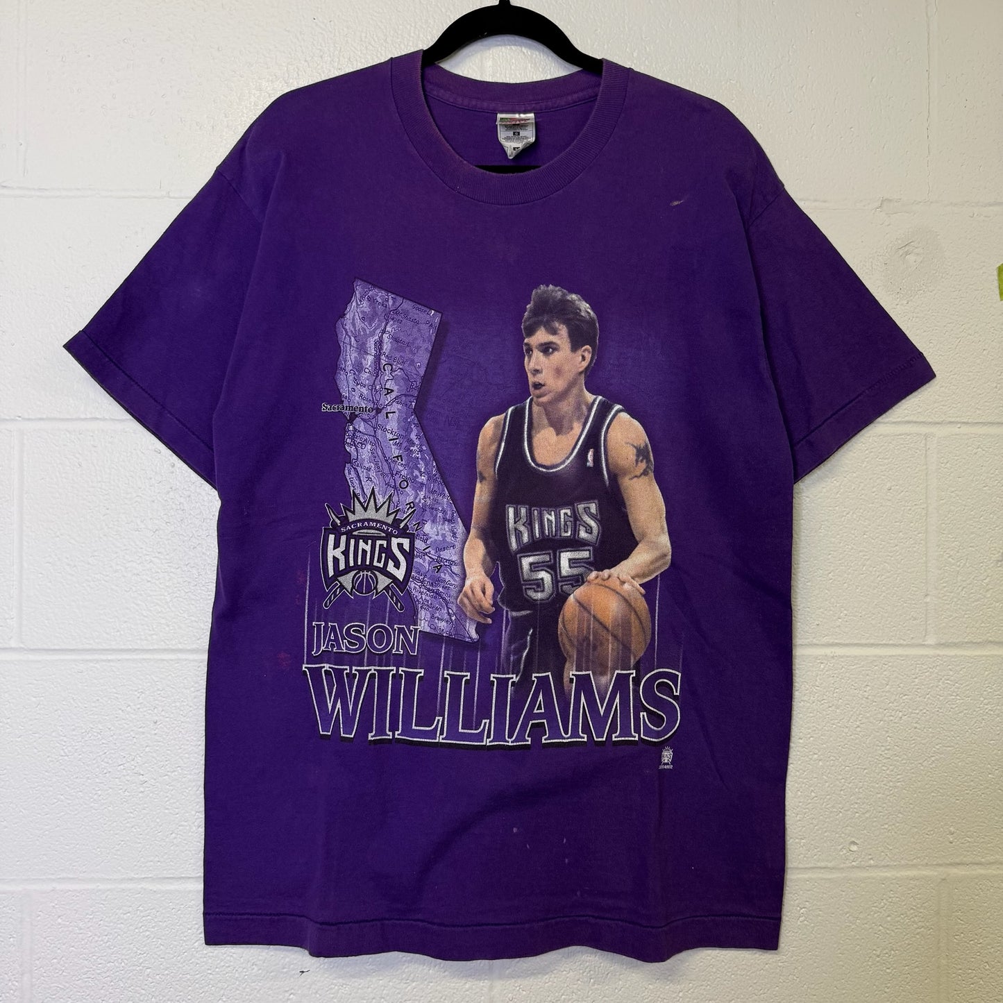 90s Jason Williams Sacramento Kings NBA  T-shirt size Large (B2485)