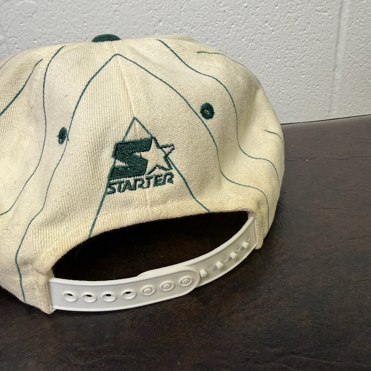 90s Starter University of Alberta Golden Bears Hat