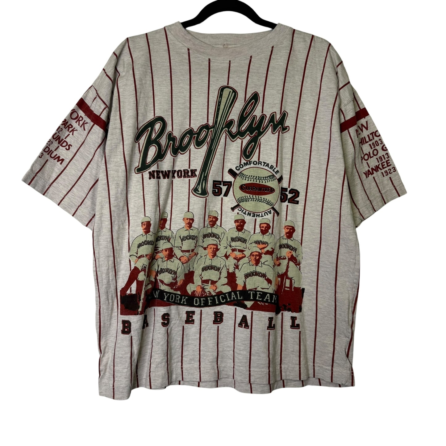 90's Brooklyn Yankees Baseball T-shirt Sz L (B1675)