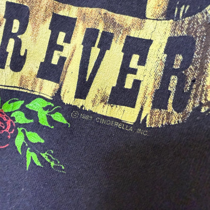 1989 Cinderalla Rock n Roll Forever T-Shirt Sz L (B2289)