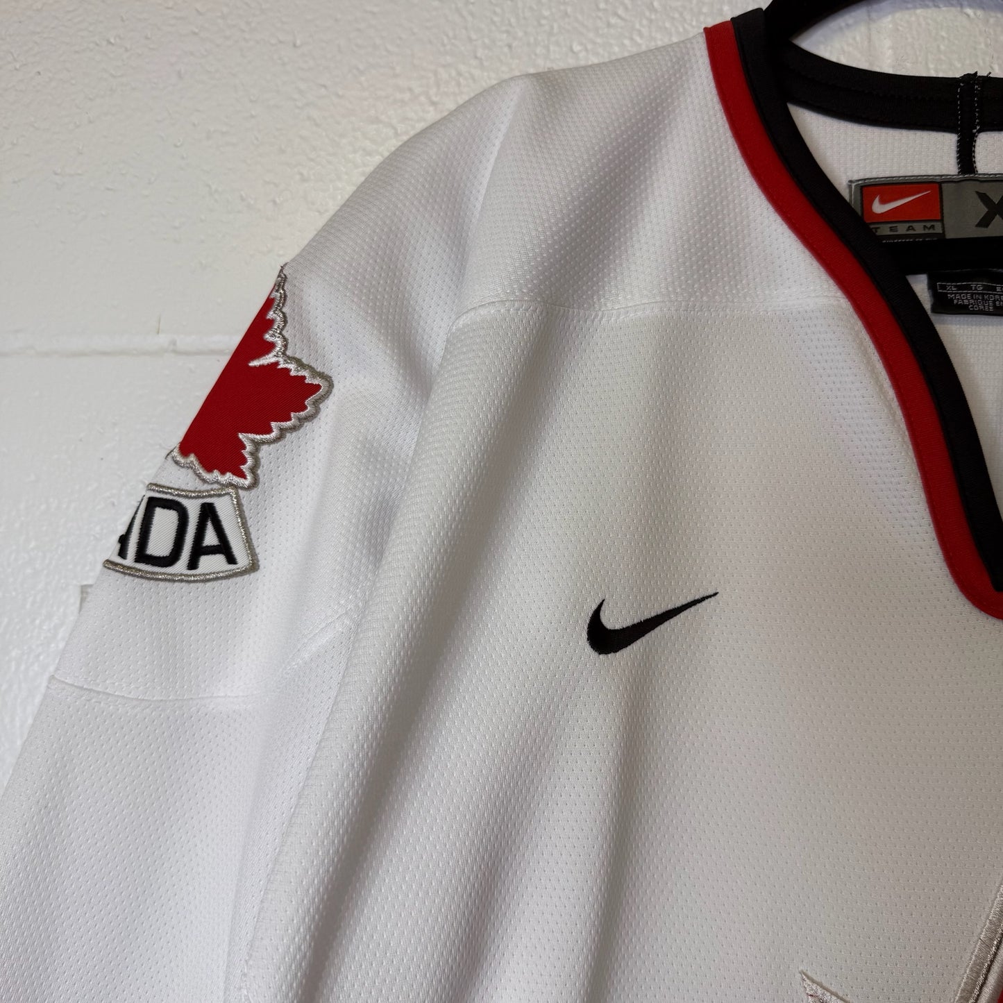 Team Canada Hockey Jersey Sz XL (B1976)