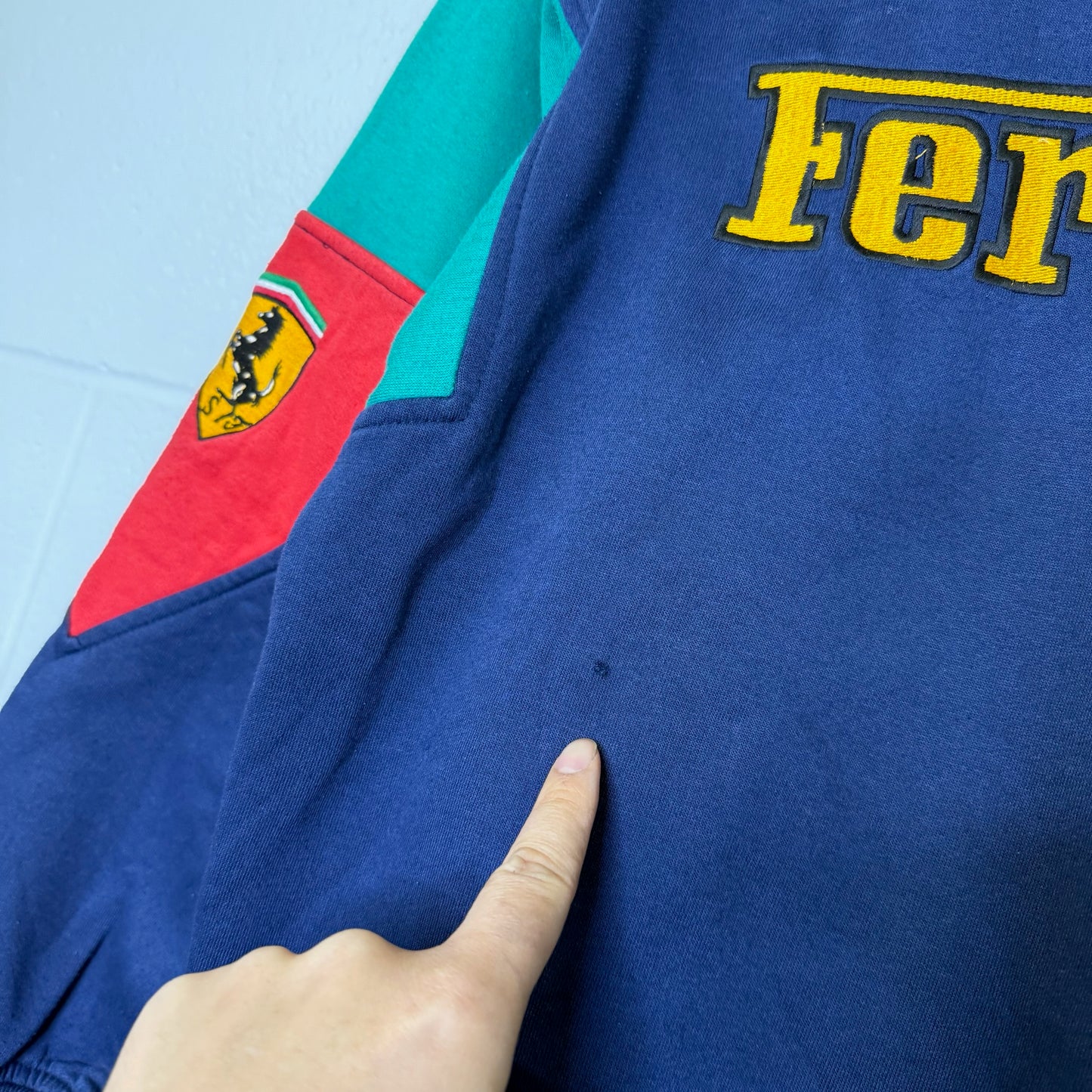 1991 Formula 1 Ferrari "The Ultimate" Crewneck Sz M (B2983)
