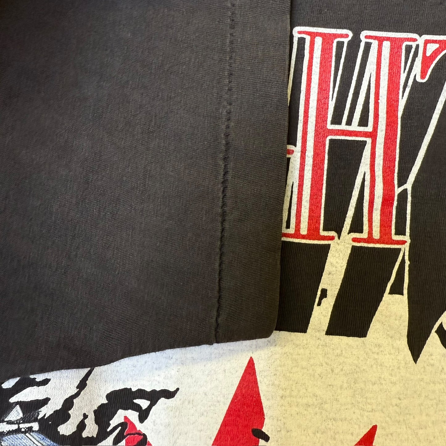 1990 Slaughter Kickin' Ass in Canada Tour T-shirt Sz L (B619)