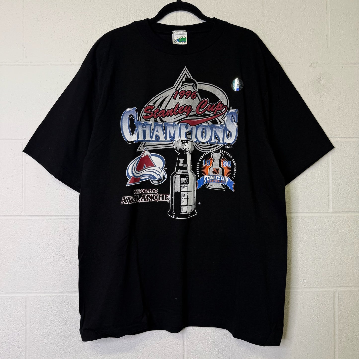 1996 Colorado Avalanche NHL T-shirt Sz L (B1628) NWT