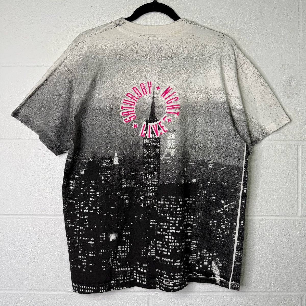 90s Saturday Night Live TV Show AOP T-Shirt Sz L