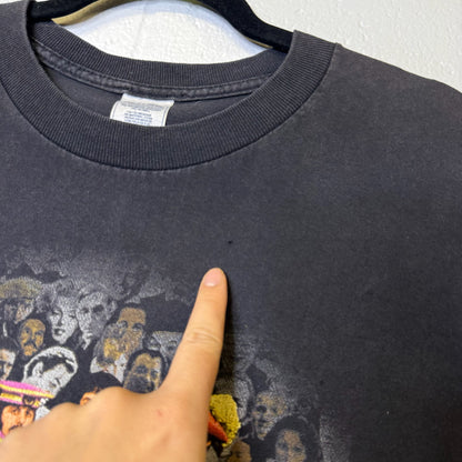 1999 The Beatles Sgt Peppers T-Shirt Sz L (B2251)