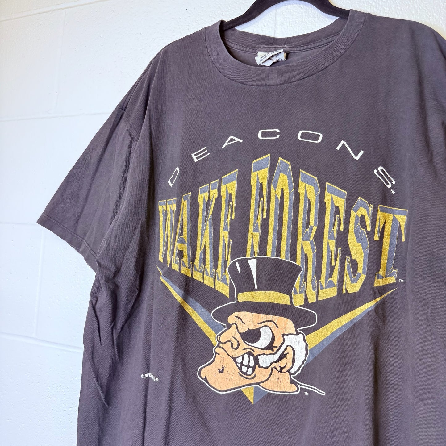 90s Wake Forest Deacons NCAA Nutmeg T-Shirt Sz XL (B2399)