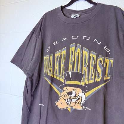 90s Wake Forest Deacons NCAA Nutmeg T-Shirt Sz XL (B2399)