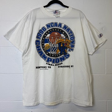 1996 Kentucky Wildcats NCAA T-Shirt Sz L (B2157)