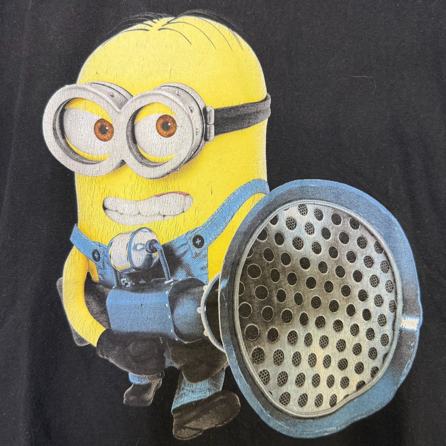 2000s Minions Illumination Movie T-Shirt (B2300)