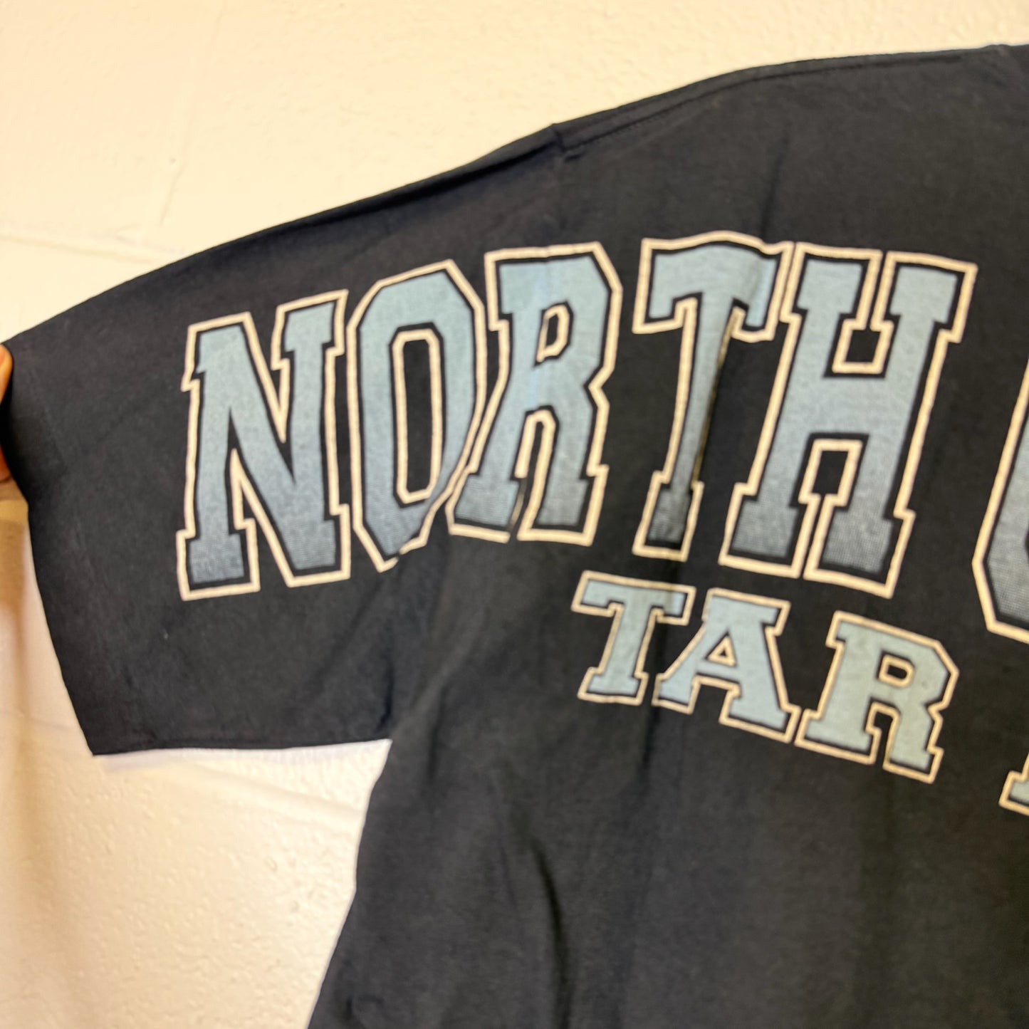 90s University of North Carolina Tar Heels Wauldron AOP T-shirt Sz L (B2588)