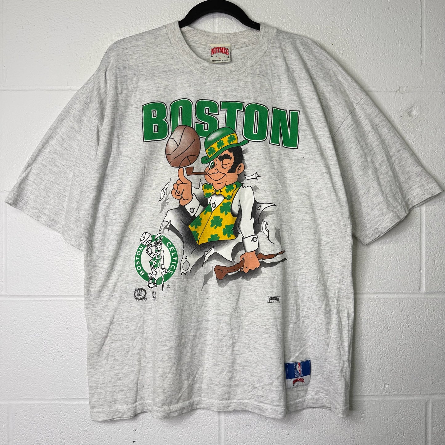 90s Boston Celtics NBA Nutmeg Breakthrough T-Shirt Sz XL