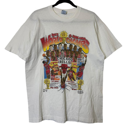 1993 Chicago Bulls Salem Comic NBA T-Shirt Sz L (B2197)