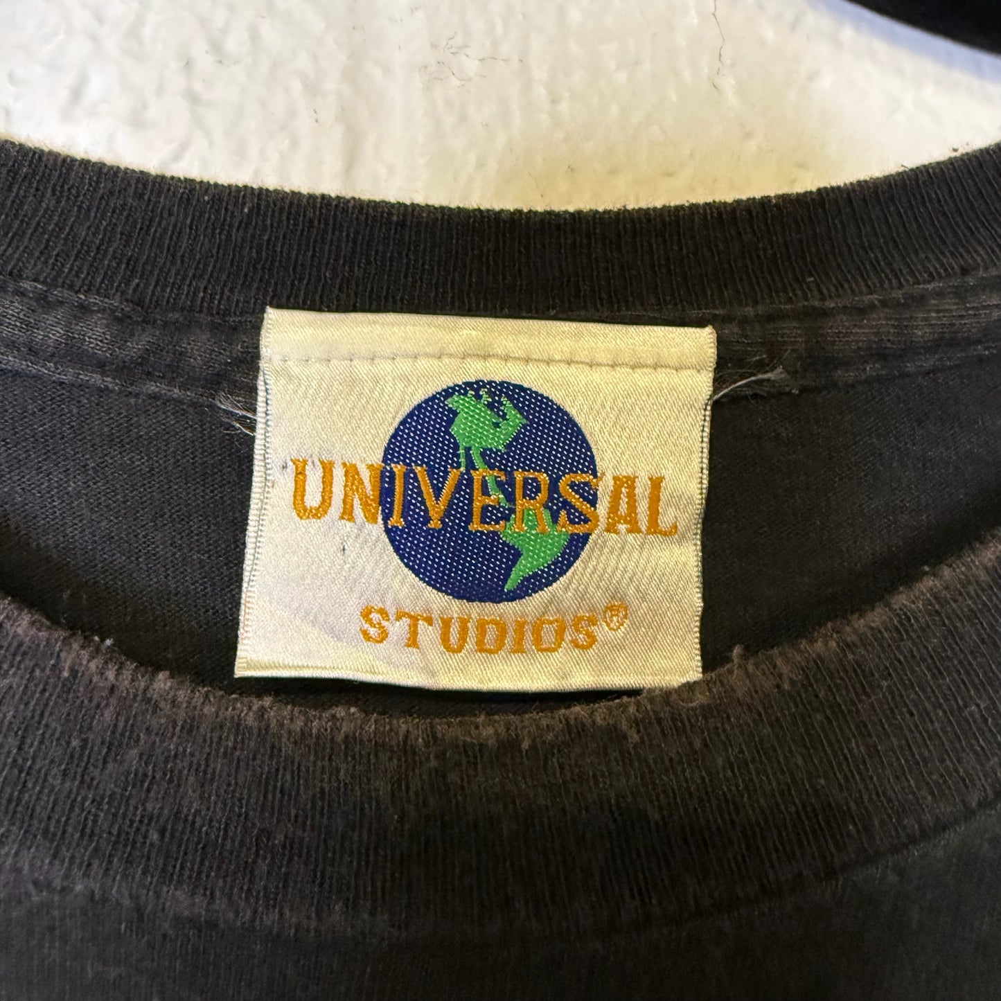 90's Jurassic Park Universal Studios T-shirt Sz L (B1707)
