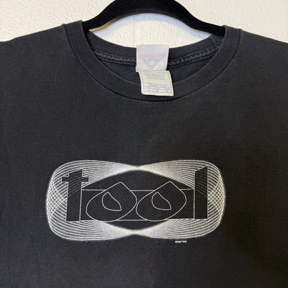 2002 Tool Band T-Shirt (B2493)