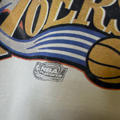 2001 Allen Iverson Philadelphia 76ers T-shirt Sz XL (B1686)