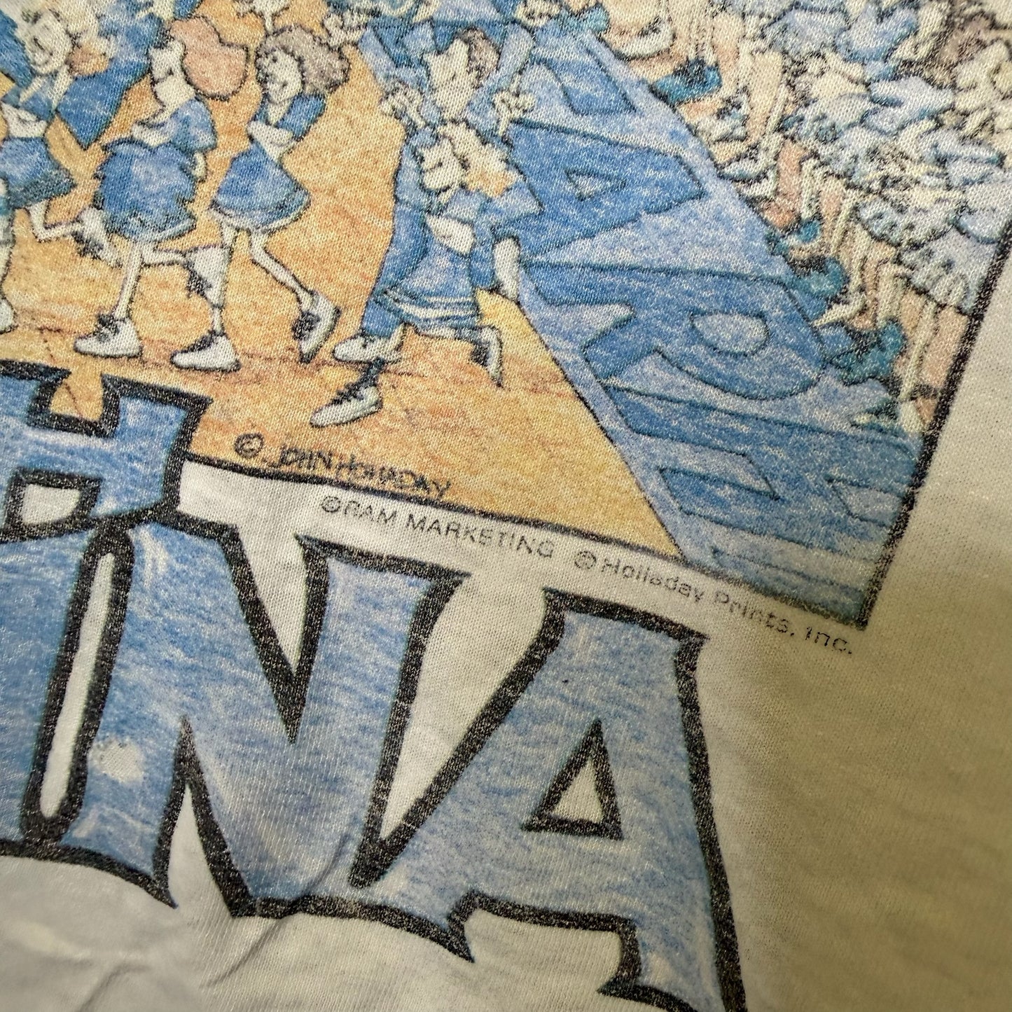 90's University of North Carolina Basketball NCAA T-Shirt (B2917)