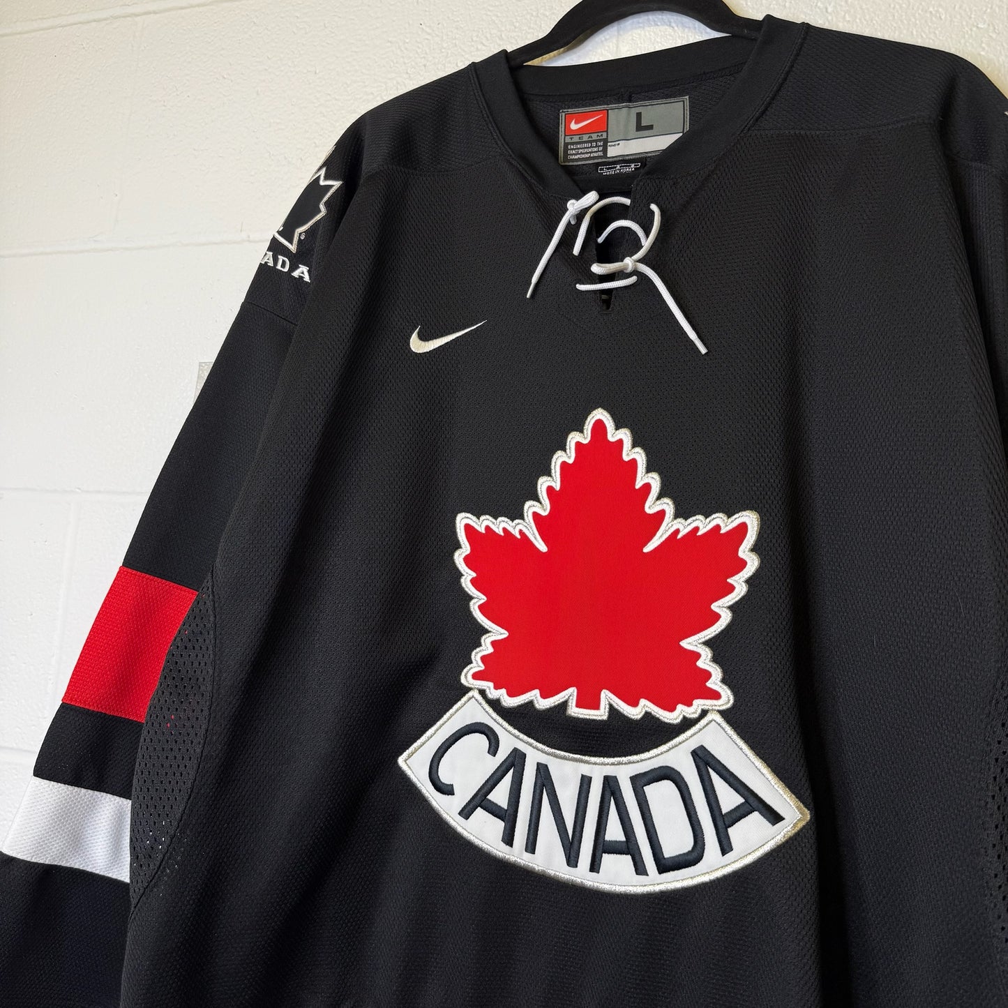 90's Team Canada Hockey Jersey Sz L (B1975)
