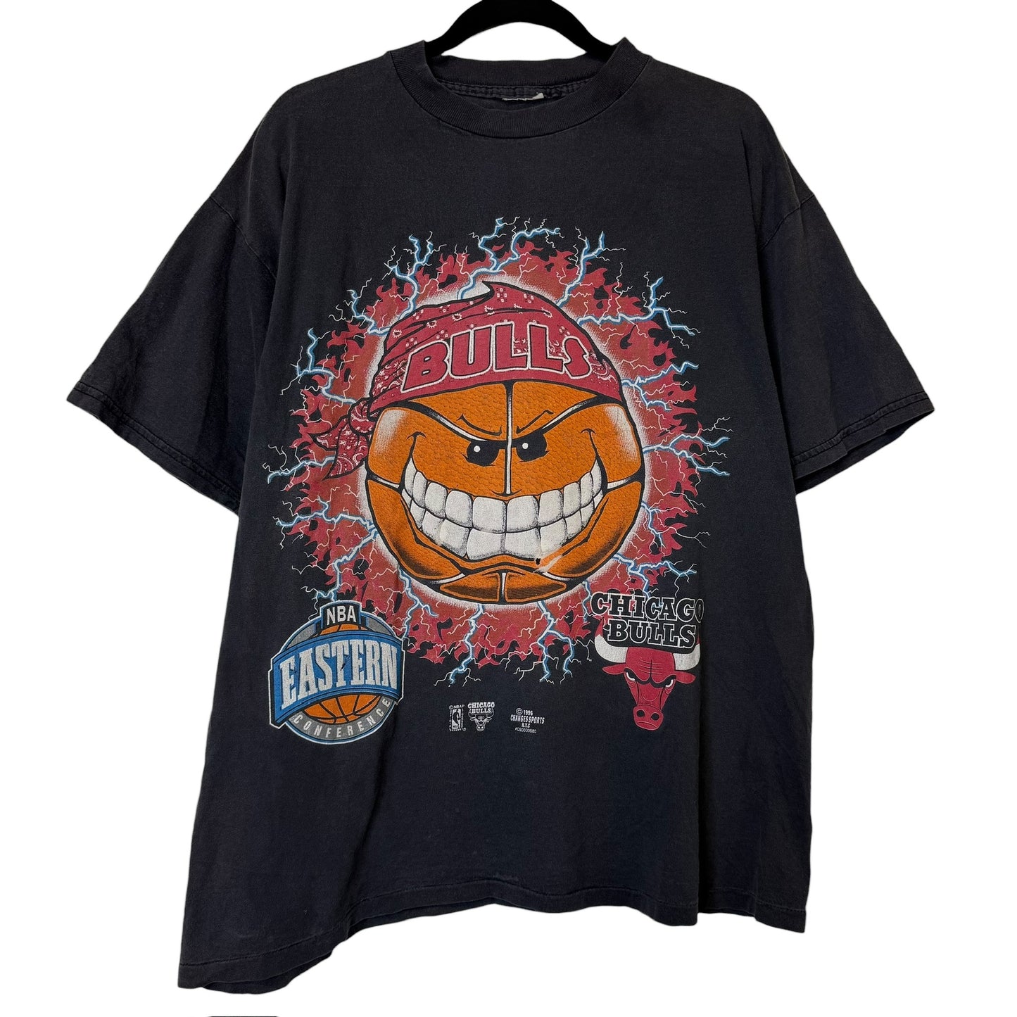 90's Chicago Bulls Lightning Ball NBA T-Shirt Sz L (B2204)