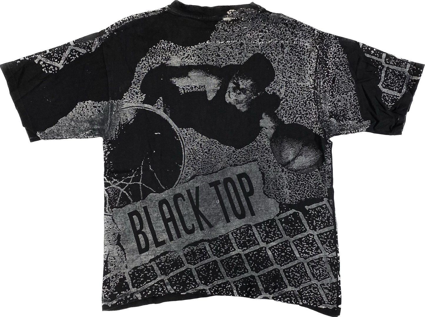 90’s Blacktop Basketball AOP T-shirt Sz L