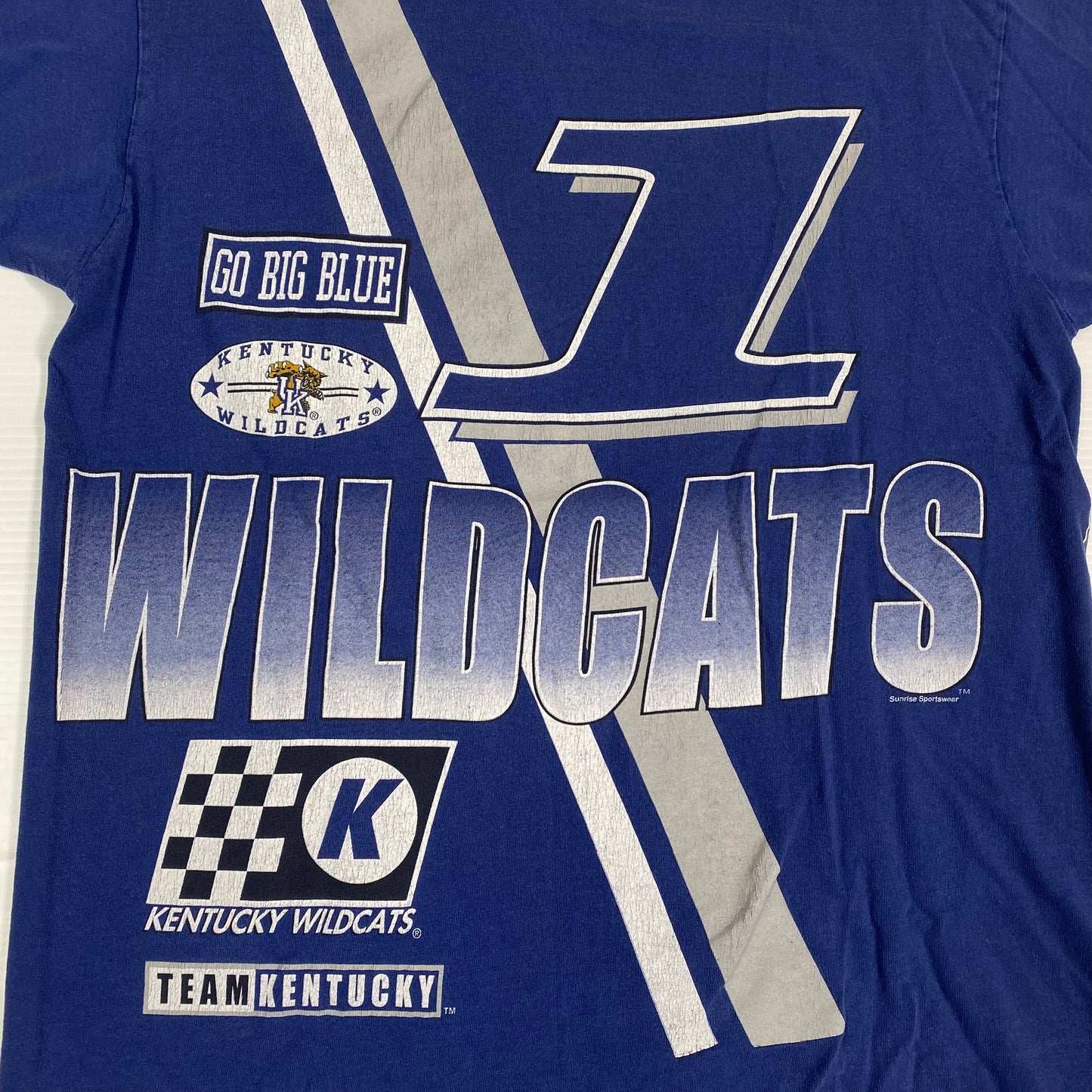 90’s Kentucky Wildcats Team T-shirt Sz XL (X453)