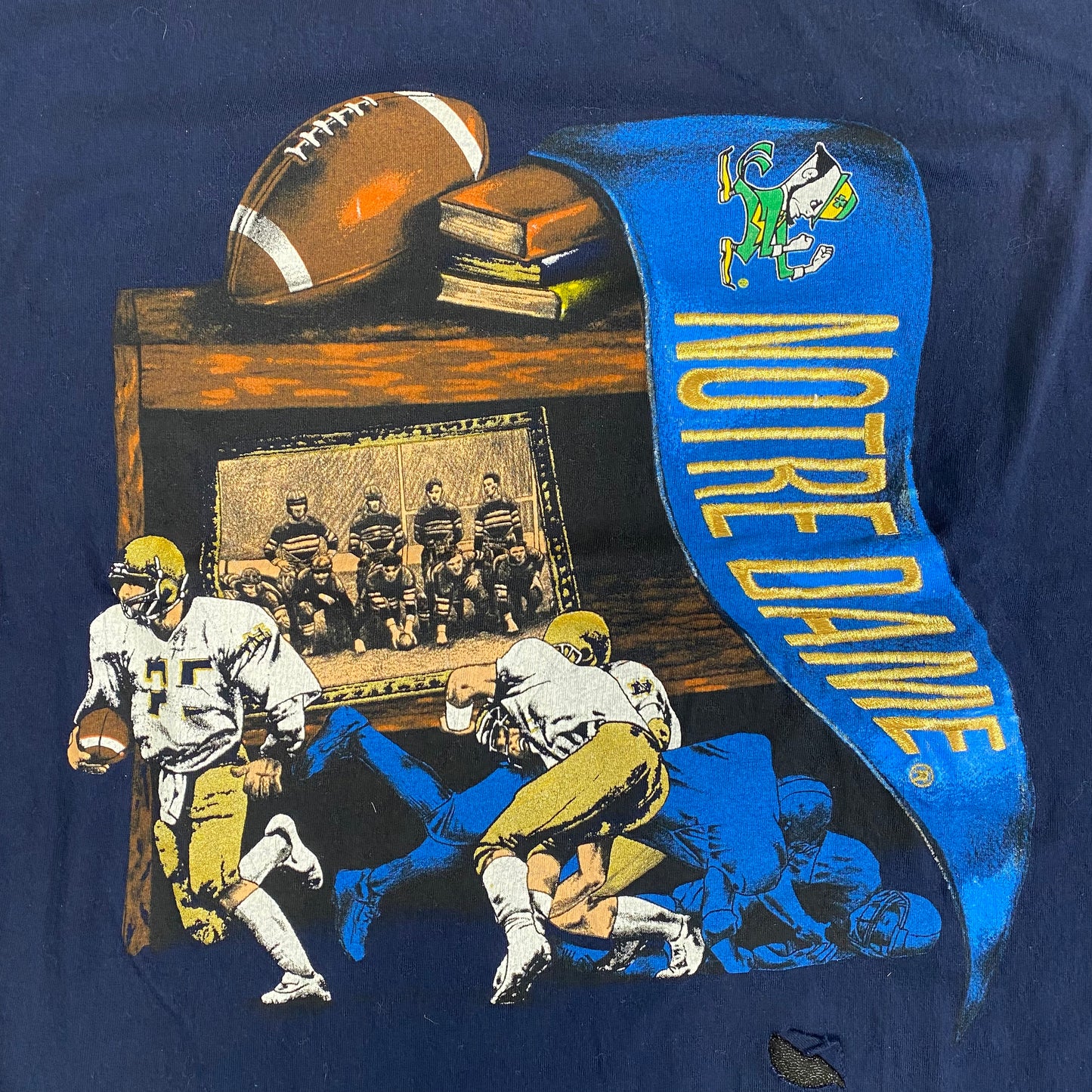 90’s Notre Dame Irish Football T-shirt Sz L (A1935)